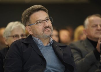 Gradonačelnik Solina poziva: Iskoristite sunčan dan za šetnju i večernju zabavu uz Mladena Grdovića