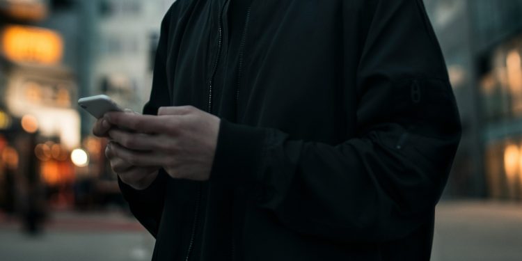 NE NASJEDAJTE Prevaranti telefonom i mailom kontaktiraju već prevarene ljude. Evo što im govore | NACIONAL.HR