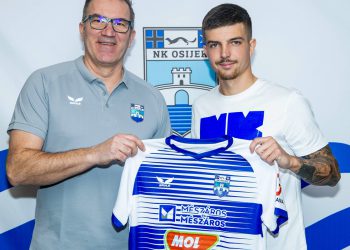NEKADAŠNJI PIONIR Osijek predstavio novo pojačanje: ‘Već se par godina provlači ova priča’ | NACIONAL.HR