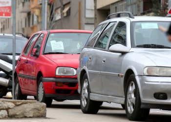 Dvojac prodajom automobila oštetio kupca za preko 6 tisuća eura: evo kako