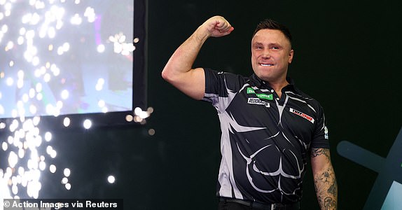 Darts - 2025 PDC World Darts Championship - Alexandra Palace, London, Britain - January 1, 2025 Gerwyn Price before his quater final match against Chris Dobey Action Images via Reuters/Andrew Boyers