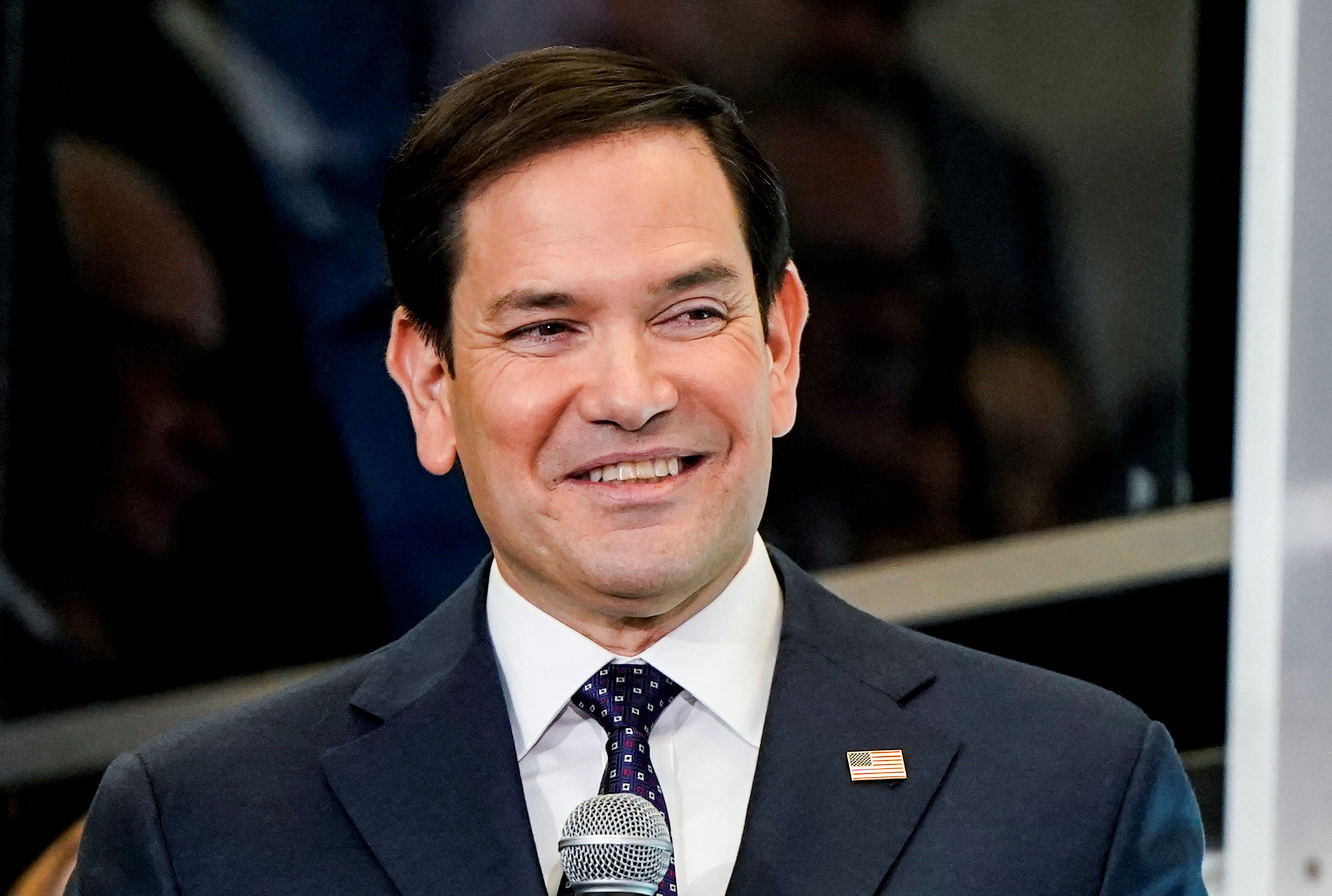 Državni tajnik Marco Rubio brzo je krenuo u provedbu izvršne uredbe Donalda Trumpa, ukidajući državno priznavanje trans osoba.