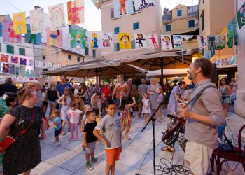 MDF predstavio plakat za 65. izdanje festivala: Autor je akademski umjetnik, dvaput nagrađen Porinom