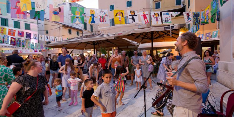 MDF predstavio plakat za 65. izdanje festivala: Autor je akademski umjetnik, dvaput nagrađen Porinom