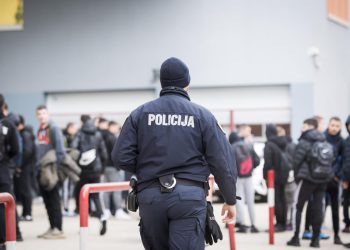 Iz policije potvrdili: Do daljnjeg ćemo štititi učenike i zaposlenike škola koje imaju 90 dana za ispuniti obvezu…