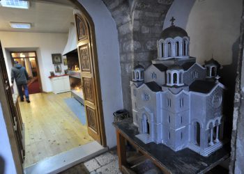 Slobodna Dalmacija – Damir Šarac: Splitski DP oživio je temu pravoslavnog hrama na Obrovu. SPC ne odustaje od gradnje stopirane još 1969.!