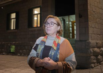 Slobodna Dalmacija – Ravnateljica OŠ Manuš objasnila kako je pronađen nož kod učenika, traži od Puljka hitnu reakciju: Trebamo još zaštitara!