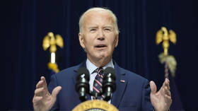 FBI istražuje 'moguću vezu' između napada u New Orleansu i eksplozije Cybertrucka – Biden