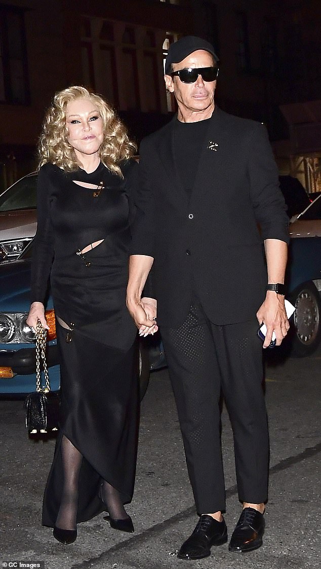 Nakon razvoda, Jocelyn je počela izlaziti s modnim dizajnerom Lloydom Kleinom 2003. (na slici u New Yorku 2022.)