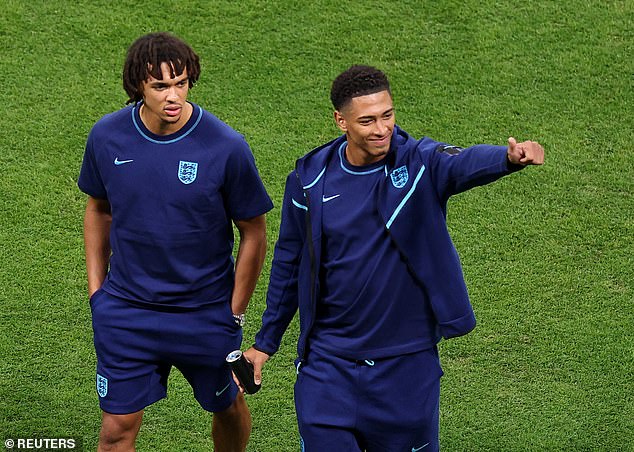 Alexander-Arnold i Jude Bellingham (desno) razvili su blisko prijateljstvo