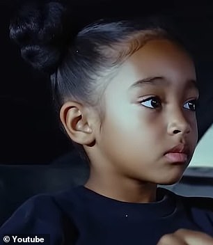 North i mlađa sestra Chicago (7) pridružile su se ocu prošle godine na pjesmi Bomb za koju je u studenom objavljen videospot