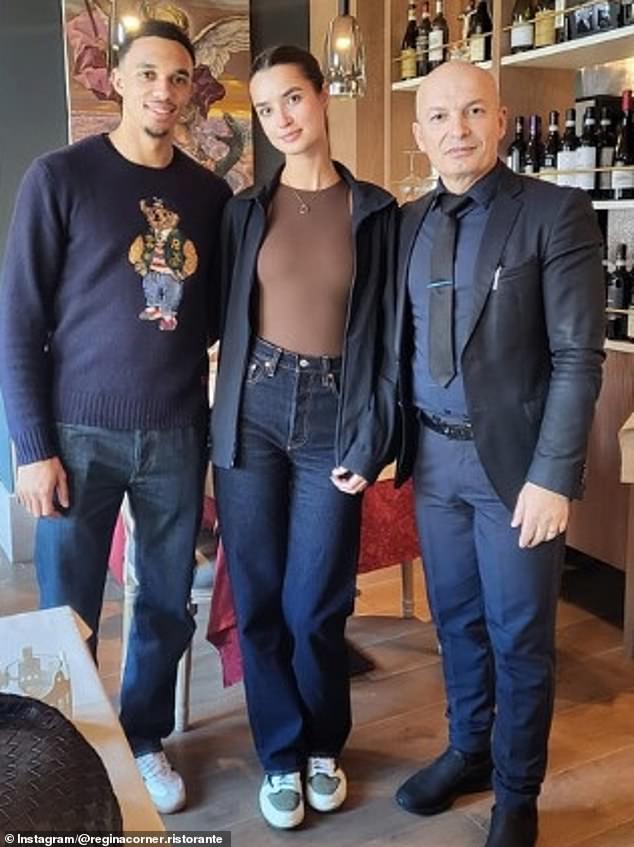 Alexander-Arnold i njegova djevojka Instagram model Estelle Behnke nedavno su bili u Veneciji