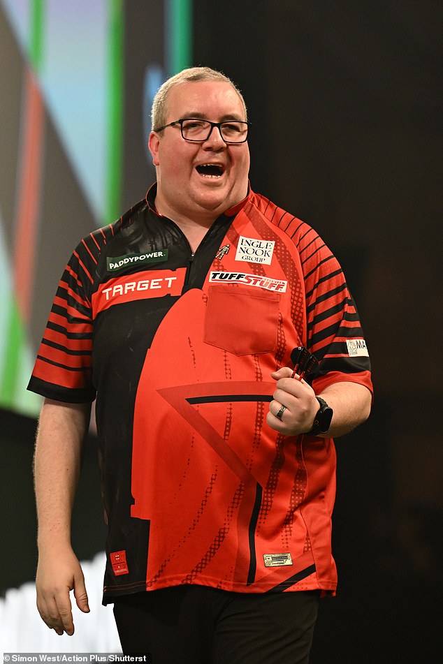 Engleski pikado igrač Stephen Bunting nosi nadimak 'The Bullet' i nalazi se na 8. mjestu svijeta
