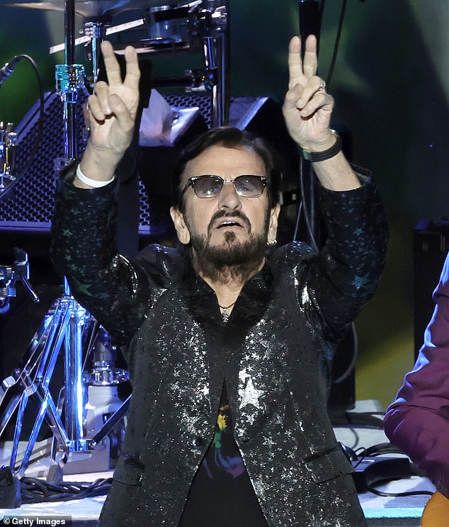 Ringo Starr nastupa sa svojim All Star Bandom u The Greek Theatre 15. lipnja 2023.