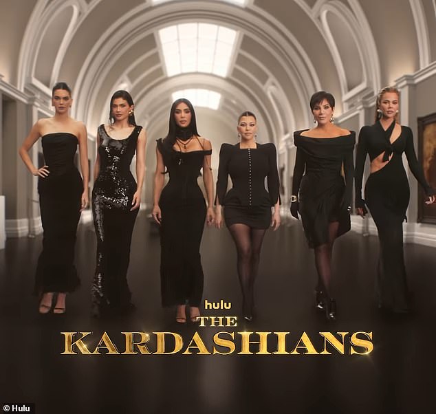 Kad se njezina mama Kris Jenner našalila o predloženoj konstrukciji, 'Mora da ti se STVARNO sviđa', Kim je odgovorila lukavim osmijehom, 'Bit će sretan'
