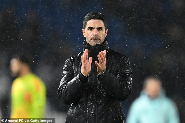 Mikel Arteta opisao je izjednačujući penal Joaa Pedra kao odluku koju 'nikada' nije vidio