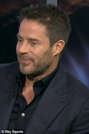 Jamie Redknapp je u međuvremenu rekao da je 'izgledao mirno i samouvjereno sa svojim nogama'