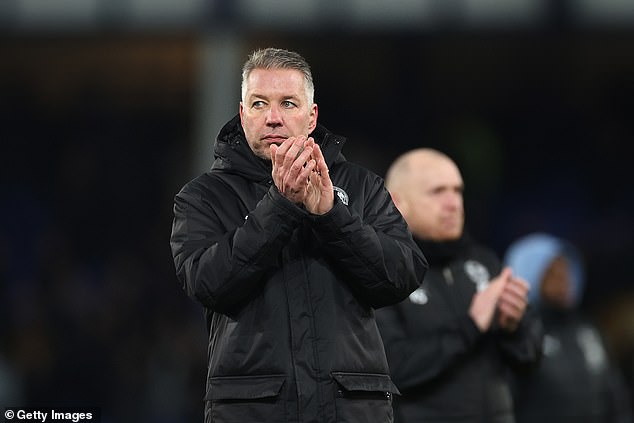 Peterboroughov šef Darren Ferguson kritiziran je jer nije koristio Tylera s klupe