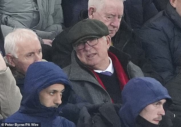 Sir Alex Ferguson bio je u publici na Goodison Parku, ali nije vidio još jednu kombinaciju oca i sina koja ulazi u povijest