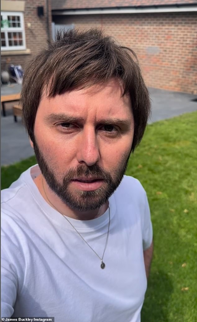 James je rekao: 'Imam film koji izlazi sljedeće godine u nekom trenutku, ali nisam očajnički spreman biti glumac. Da budem iskren, baš i nemam puno pogona. Najdraže mi je biti kod kuće. Tamo su svi moji omiljeni ljudi, tamo su sve moje stvari'