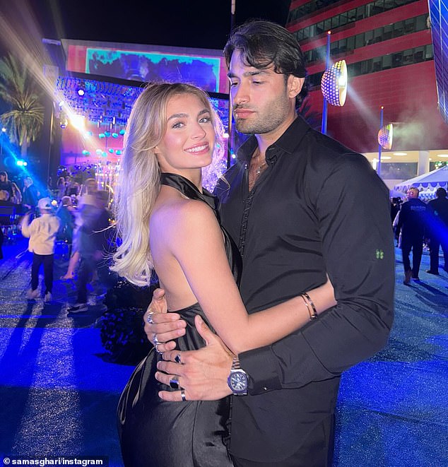 Nova romansa označava promjenu mišljenja za Sama koji je nedavno za Us Weekly rekao da se usredotočio na svoju karijeru, šaleći se kako je u vezi sa svojim psom