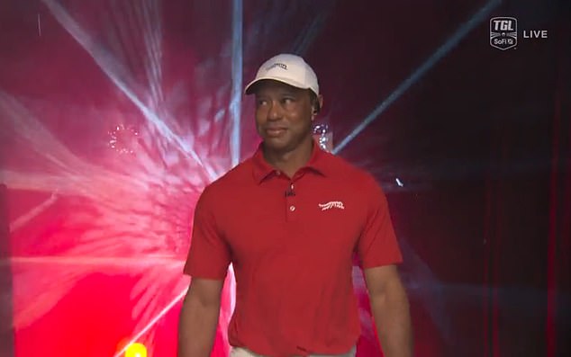 Legenda golfa Tiger Woods imao je svoj dugo očekivani debi u TGL-u ranije tijekom večeri