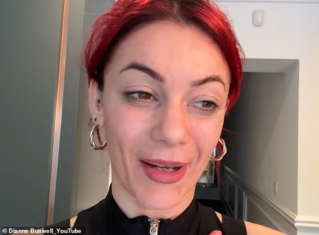 Strogo otkazivanje turneje dolazi nakon što je profesionalna plesačica Diane Buswell prekršila svoju tišinu na partneru Chrisu McCauslandu koja je nestala emisija Live Tour