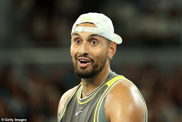 Nick Kyrgios također se obrušio na kanal Channel 9 na svojim kanalima društvenih medija nakon što se Jones ispričao