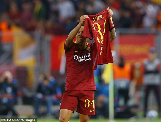 Kluivert pays tribute to his stricken friend Abdelhak Nouri after he collapsed in 2017