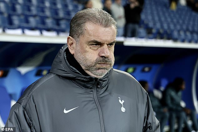 Primjećuje li Levy uopće Postecoglouove prosvjede da se Spursi 'igraju vatrom' time što nikoga ne potpisuju?