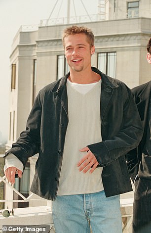 Prije gotovo dva desetljeća, majka pokojnog glazbenika Mary Guibert otkrila je da ju je zvijezda Wolfsa (61) pitala za dopuštenje za stvaranje biografskog filma