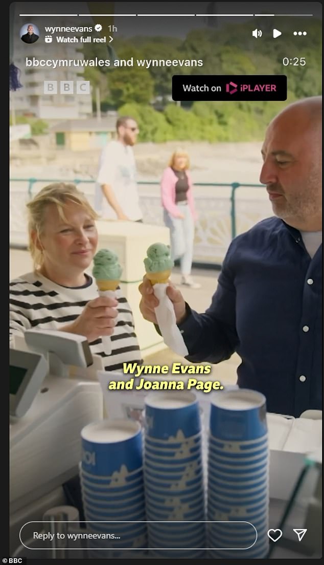 U nedjelju ujutro Evans je prkosno objavio prikolicu za svoj novi BBC show, Wynne i Joanna: Svi na moru, na Instagramu, usred strahova da bi BBC mogao prekinuti veze s njim zbog skandala