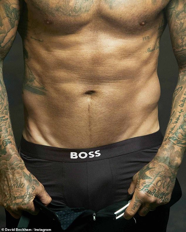 Obožavatelji su ranije divljali nakon što je u srijedu objavio još jednu sjajnu sliku - jer su primijetili sjajne detalje o tome