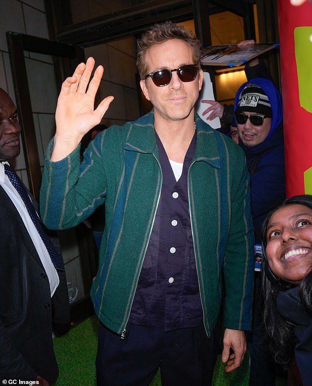 Reynolds prikazan u NYC -u u četvrtak usred legalnih togova