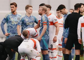 Ajax, nevjerojatni Klaassen: isključen je, ali nastavlja igrati utakmicu