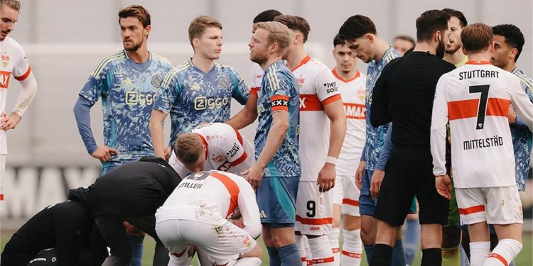 Ajax, nevjerojatni Klaassen: isključen je, ali nastavlja igrati utakmicu