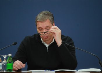 KAKAV CAR Vučić pomilovao dekanicu protiv koje se ne vodi nikakav postupak | NACIONAL.HR
