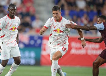 André Silva već daleko od Leipziga? Žele ga u Premier ligi