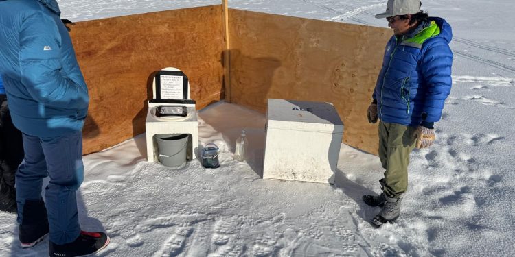 BIVŠI MINISTAR OBRANE Kotromanović s Antarktike podržao Milanovića u drugom krugu | NACIONAL.HR