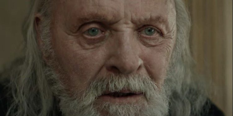 Anthony Hopkins nakon požara porukom zadivio svijet: Obratio se nakon jednog pitanja o Bogu