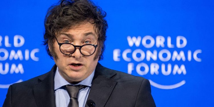 Argentinski milei šire protiv budiizma, transgenderizam u eksplozivnom govoru u Davosu