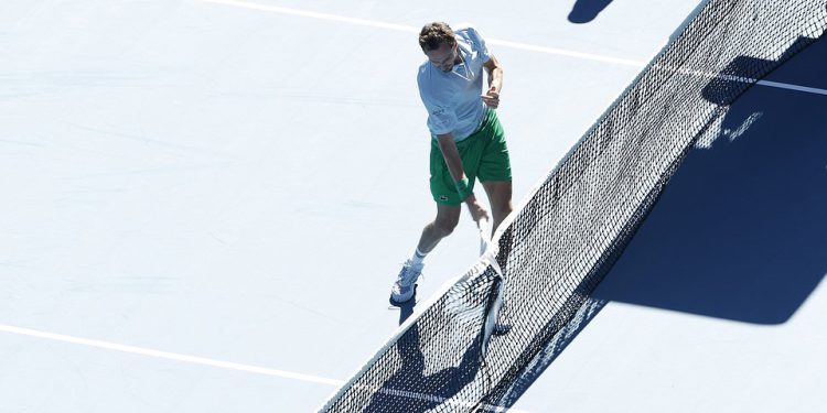 Australian Open – Day Three: Medvedev meltdown! Russian has an epic tantrum at the Australian Open, as Aussie Alex De Minaur gets off to a flying start