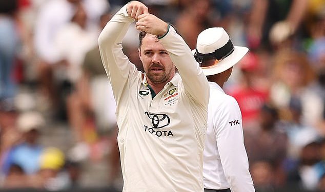 Australska zvijezda kriketa Travis Head vrlo je drsko nasrnuo na indijske navijače kriketa nakon što su njegovu suprugu napali gadnim napadima