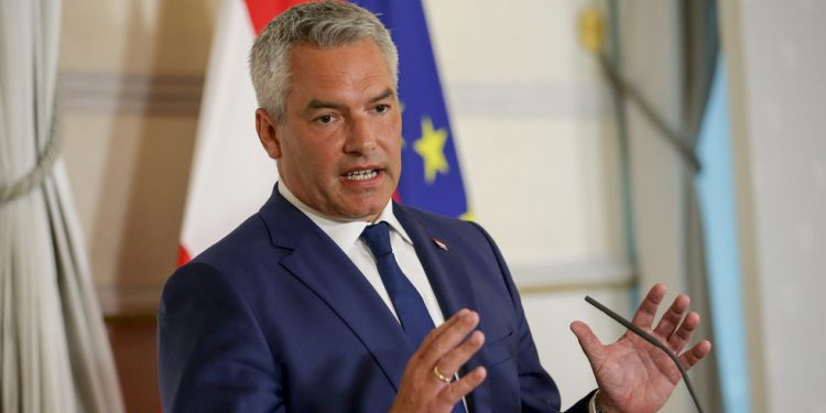 Austrijska koalicija razgovara kako bi spriječila pad desničarskog pobjednika na izborima — RT World News