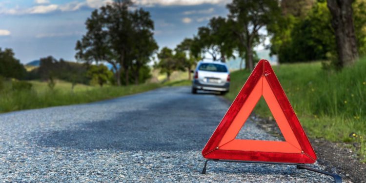 Auto Klub – Europska zemlja zabranjuje sigurnosni trokut jer je ‘opasan po život’. Ovo je novo rješenje