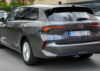 Auto Klub – Na testu Opel Astra Sports Tourer 1.2 T Edition: U osnovnoj varijanti nameće se kao sjajan izbor za firme