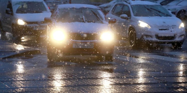 Auto Klub – Ovisnost o autima ljude čini nesretnima: Oni koji više voze su manje zadovoljni