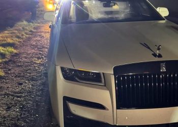 Auto Klub – Policija zaustavila vozača Rolls-Roycea zbog brzine: Pronašli mu drogu u autu, ali i još nešto što ih je zaprepastio