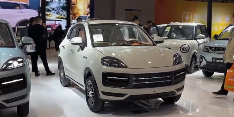 Auto Klub – Porsche za siromašne: Ovo je kineski Cayenne, može biti vaš za smiješan iznos