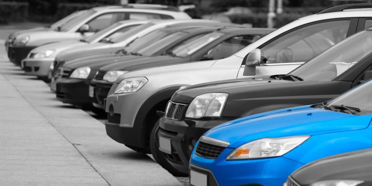 Auto Klub – Postoji razlog: Najbrže ćete prodati svoj rabljeni automobili ove ove boje jer je najtraženija